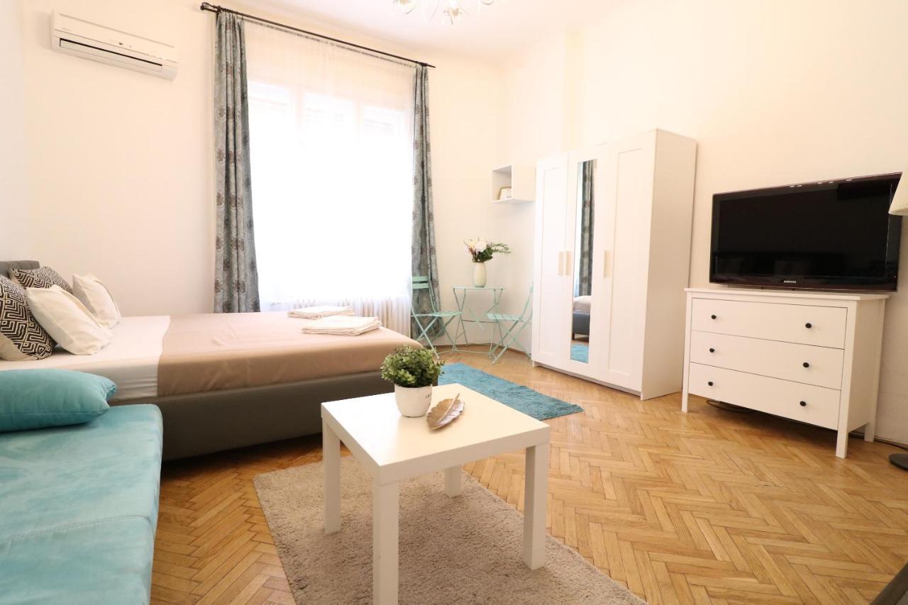 Real Apartments Wesselenyi III Budapest Exterior photo