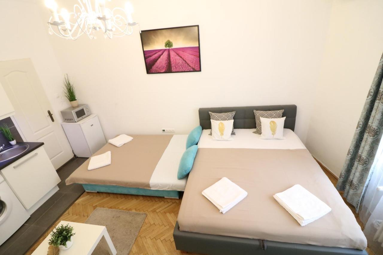 Real Apartments Wesselenyi III Budapest Exterior photo