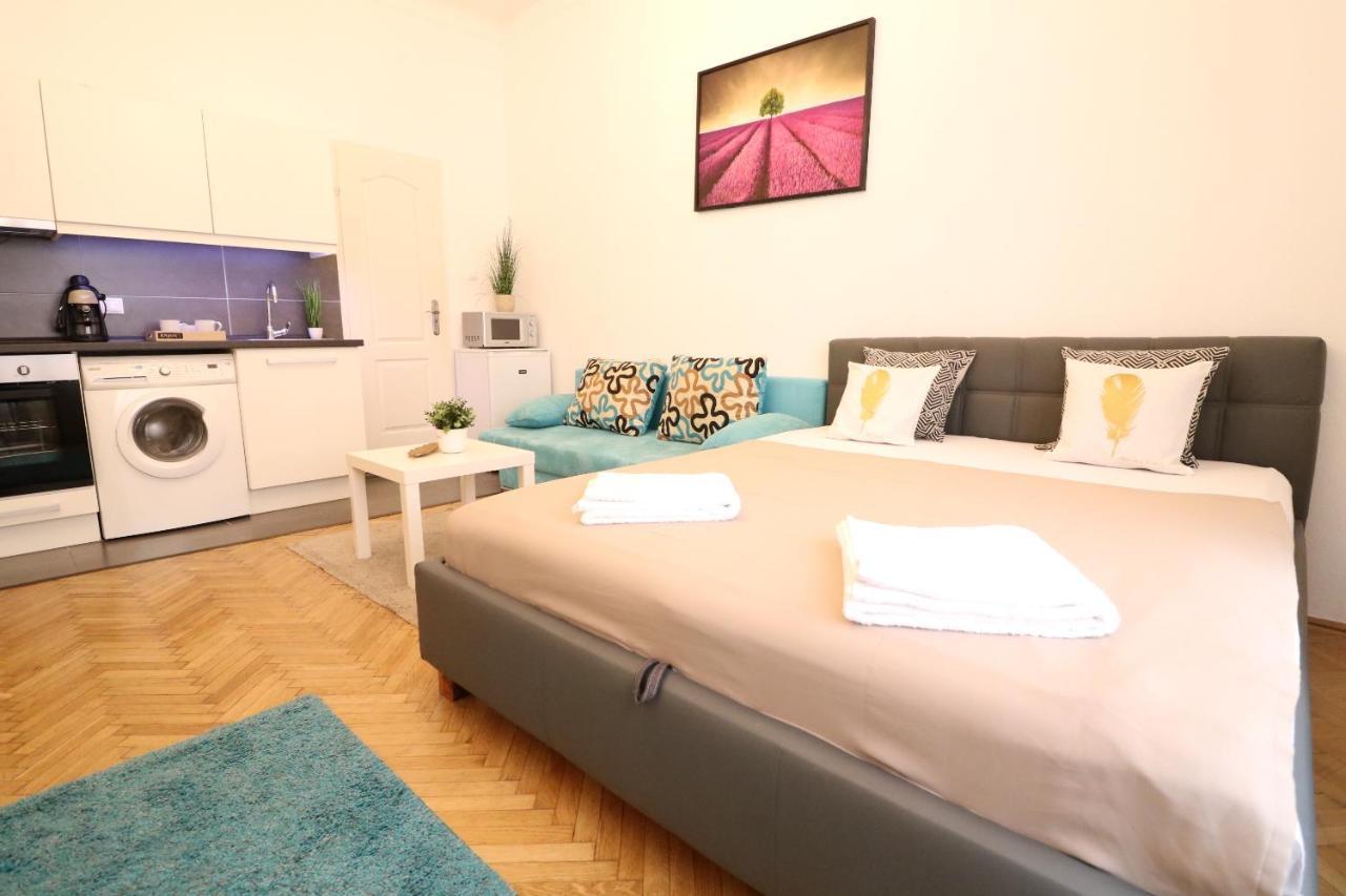 Real Apartments Wesselenyi III Budapest Exterior photo