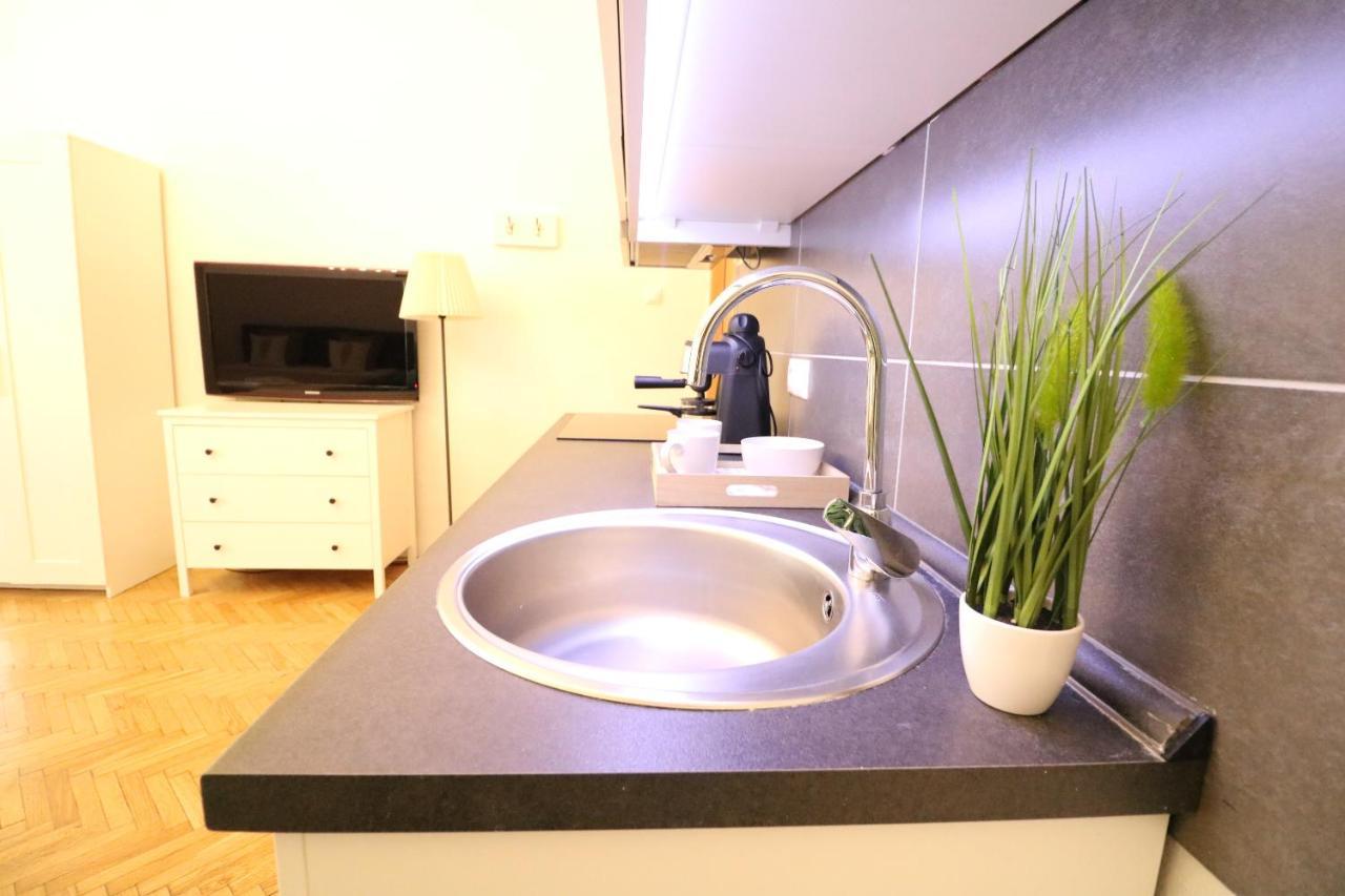 Real Apartments Wesselenyi III Budapest Exterior photo