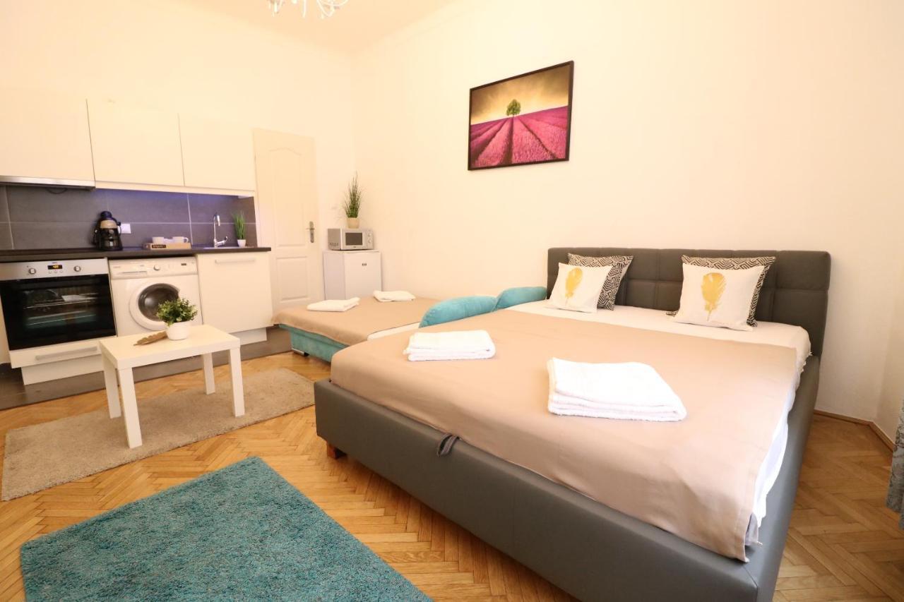 Real Apartments Wesselenyi III Budapest Exterior photo